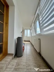 Apartment cu 3 camere, 73 mp utili, decomandat - zona Bucov