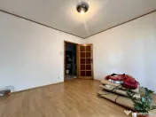 Apartment cu 3 camere, 73 mp utili, decomandat - zona Bucov