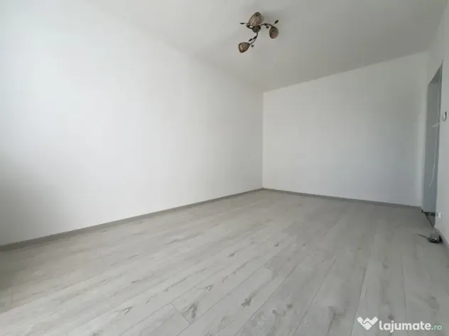 Apartament 1 camera, 22 mp, balcon, etaj 2, renovat - zona D - Timisoara (Timis)