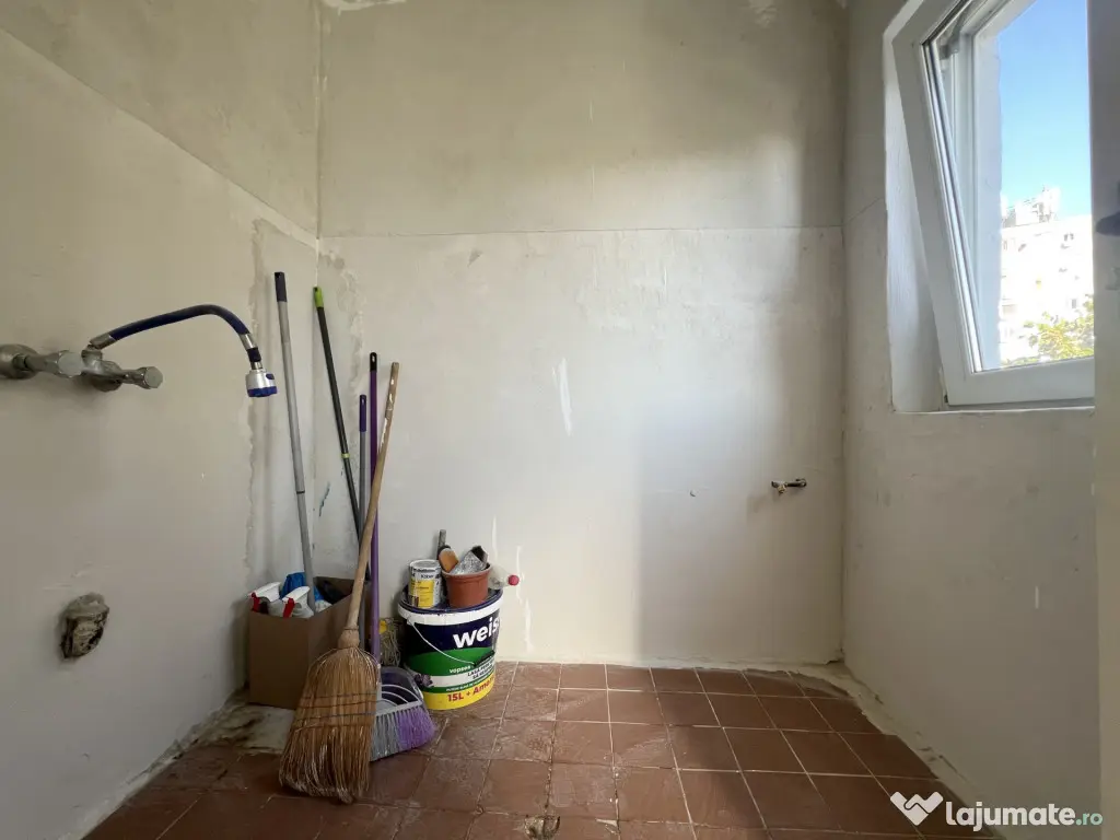 Apartament 1 camera, 22 mp, balcon, etaj 2, renovat - zona D - Timisoara (Timis)