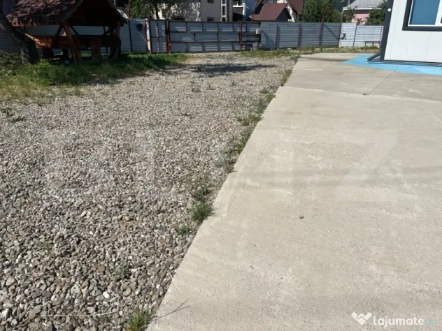 Hale de vânzare, 295 mp, zona Nord - Frasin - Frasin (Suceava)