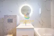 Casa individuala 5 camere- teren 500mp- mutare imediata 