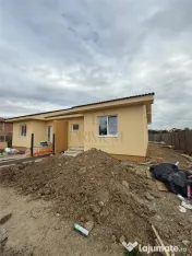 Duplex modern pe parter, cu toate utilit#259;#539;ile – Mo#5