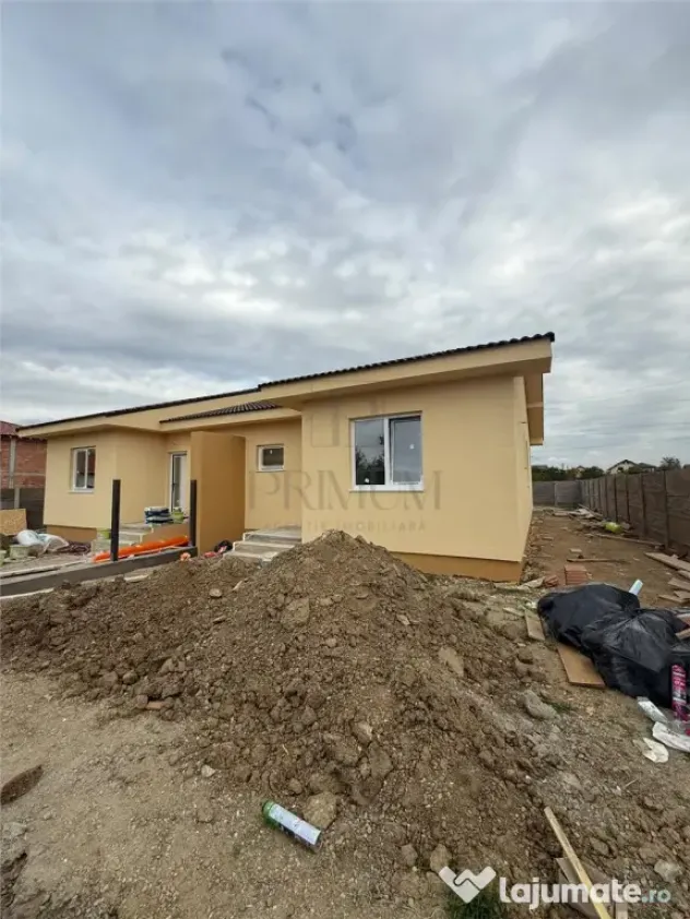 Duplex modern pe parter, cu toate utilit#259;#539;ile – Mo#5 - Mosnita Noua (Timis)