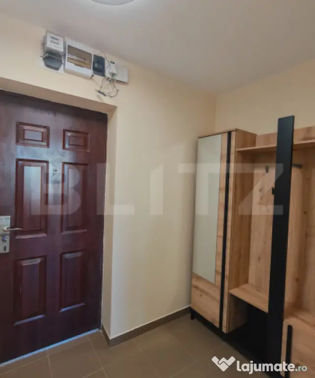 Garsoniera de vanzare, 26.70 mp, zona Rogerius - Oradea (Bihor)
