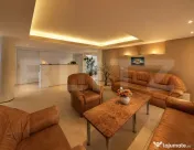 Proprietate de închiriat, 468 mp, zona Girocului 