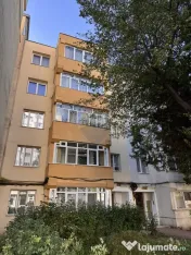 Apartament de închiriat - 3 camere - Mărășești 