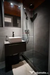 Apartament de închiriat - 3 camere - Mărășești 