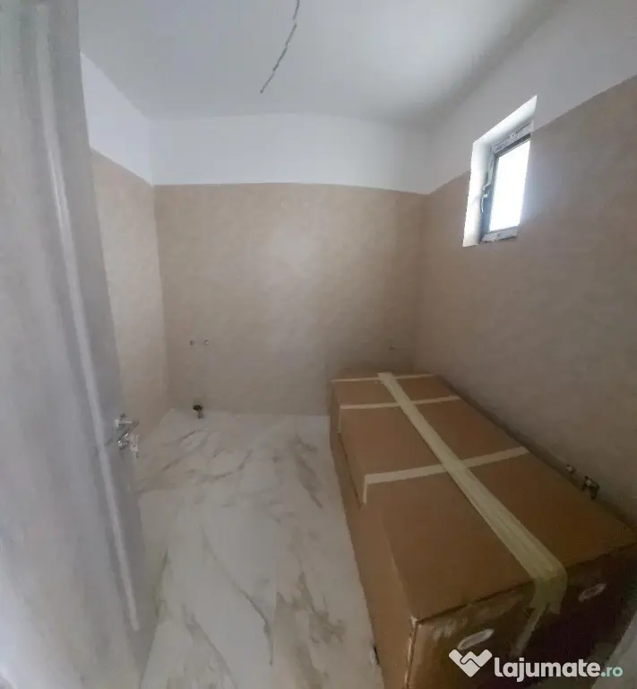 Complex privat-4 case single cu 5 camere si 500 mp teren - Varteju (Bucuresti-Ilfov)
