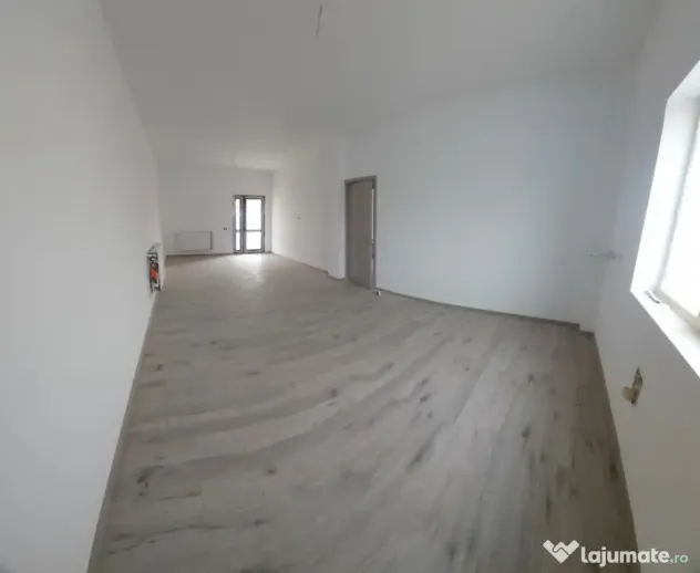 Complex privat-4 case single cu 5 camere si 500 mp teren - Varteju (Bucuresti-Ilfov)