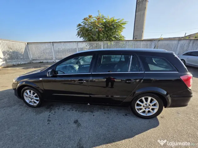 Opel Astra H Caravan 1.8 benzina