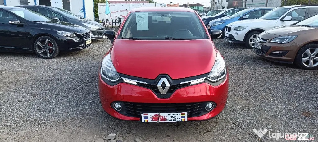 ...Renault Clio... - Ploiestiori (Prahova)