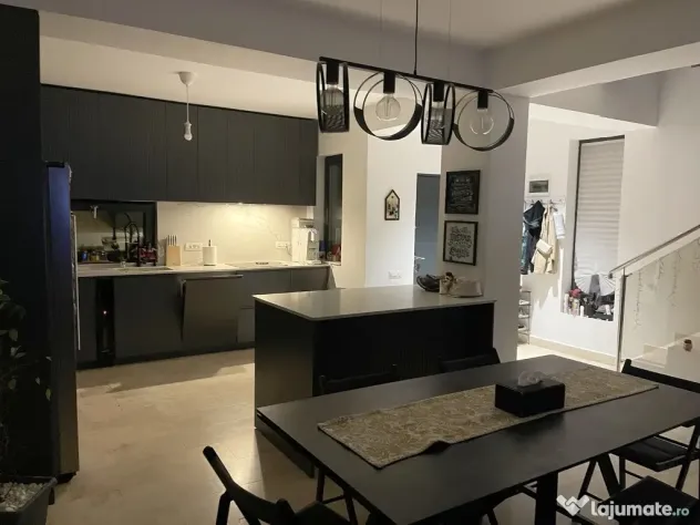 Tunari P+1 / Casa cu 3 dormitoare Încălzire în pardoseală Fotovoltaice - Tunari (Bucuresti-Ilfov)