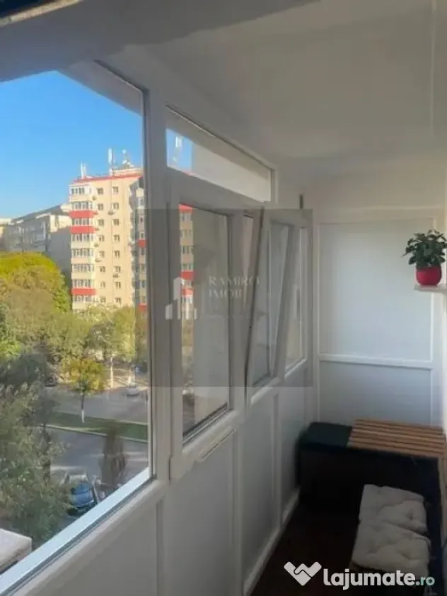 De vanzare 3 camere decomandat Piața Sudului Fantana Florilor - Bucuresti (Bucuresti-Ilfov)