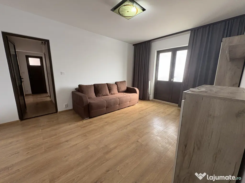92000euro! Apartament 3 camere, renovat,CT,liber!!! - Iasi (Iasi)