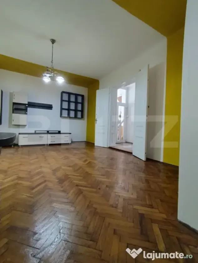 Apartament 3 camere, casa interbelica, elemente originale pr - Timisoara (Timis)