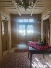 Casa cu teren intravilan si extravilan 9000 mp