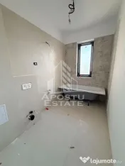 Apartament cu 2 camere, etaj intermediar, zona Giroc 