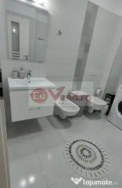 De inchiriat apartament cu 2 camere, bloc nou, Micro 17, et. 2, 550 euro