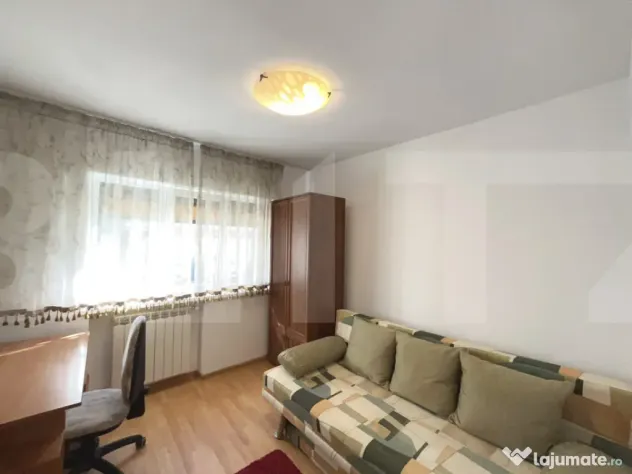 Apartament cu 2 camere, mobilat și utilat, cu balcon autori - Botosani (Botosani)