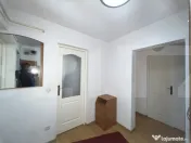 Apartament cu 2 camere, mobilat și utilat, cu balcon autori 