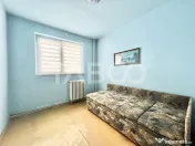 Apartament cu 4 camere de vanzare cu lift etaj intermediar i 