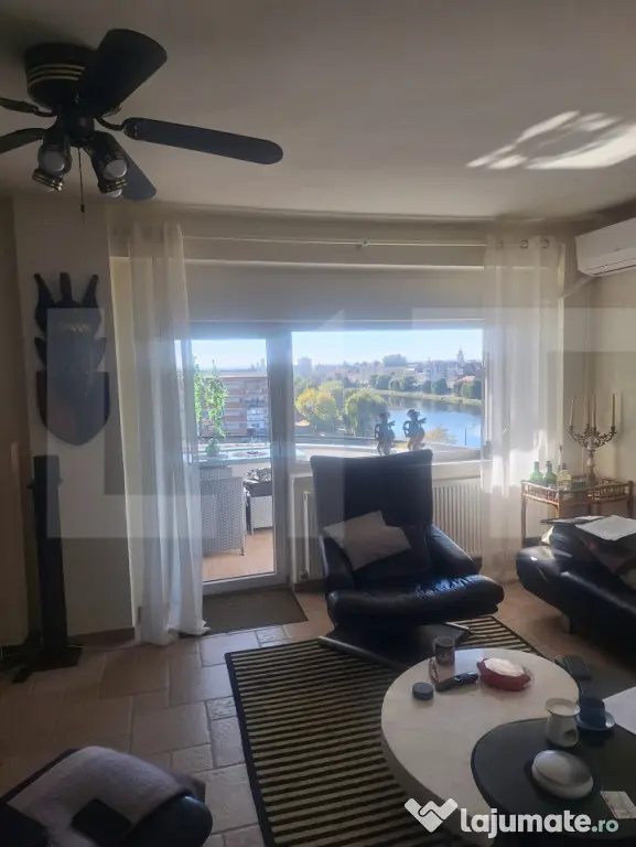 Vand apartament 4 camere decomandat la Lugoj - Lugoj (Timis)