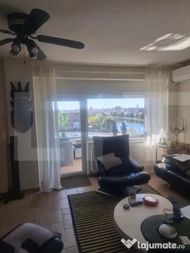 Vand apartament 4 camere decomandat la Lugoj - Lugoj (Timis)