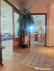 Vand apartament 4 camere decomandat la Lugoj