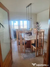 Vand apartament 4 camere decomandat la Lugoj