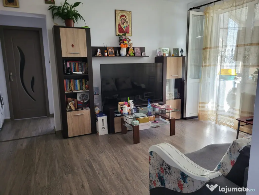 Apartament de vanzare Sud 68.000 - Ploiesti (Prahova)