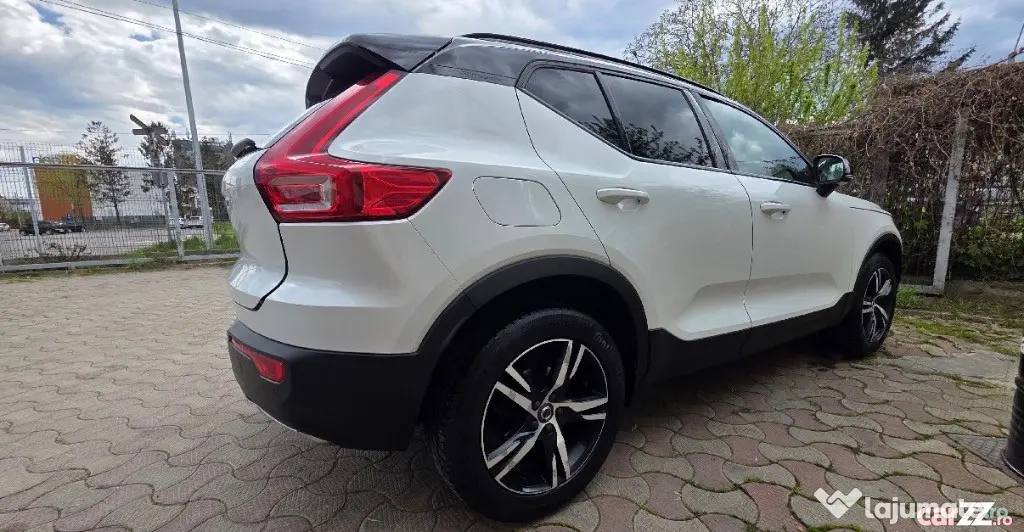Volvo XC40 R Design - Bacau (Bacau)