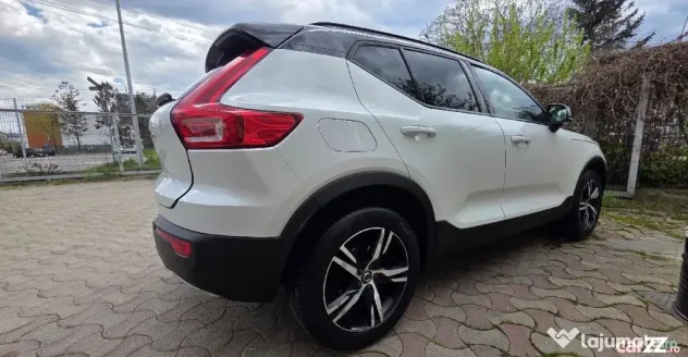 Volvo XC40 R Design - Bacau (Bacau)