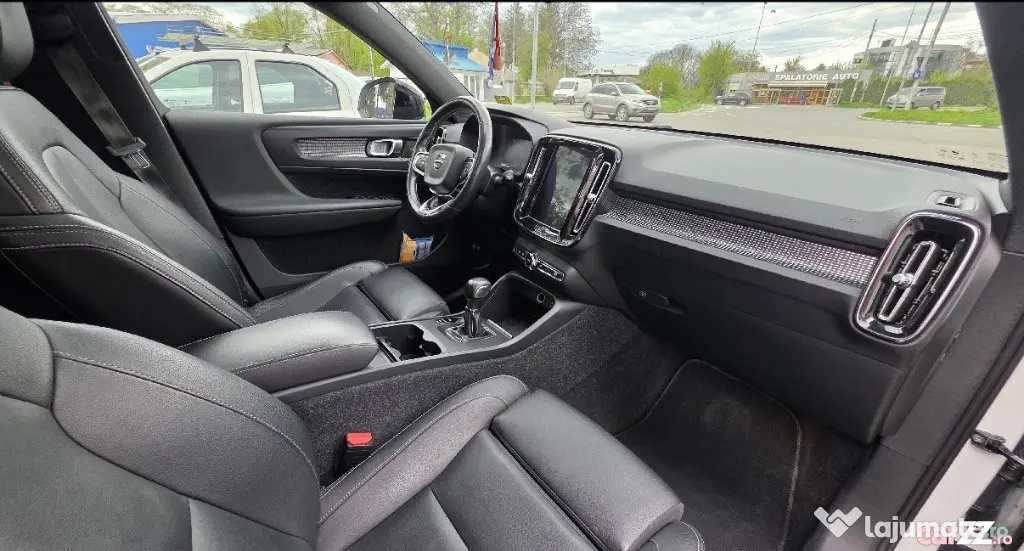 Volvo XC40 R Design - Bacau (Bacau)