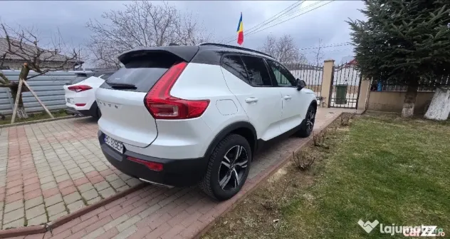 Volvo XC40 R Design - Bacau (Bacau)