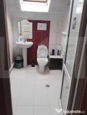 Blitz vă propune spre vânzare fosta Pensiune Maria / Casa 