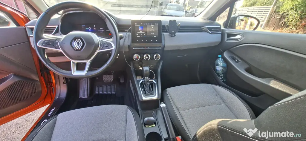 Renault clio 1.6 full hybrid