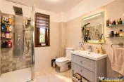Stupini Brasov, vila premium, luminoasa, echipata, teren 536 