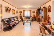 Stupini Brasov, vila premium, luminoasa, echipata, teren 536 