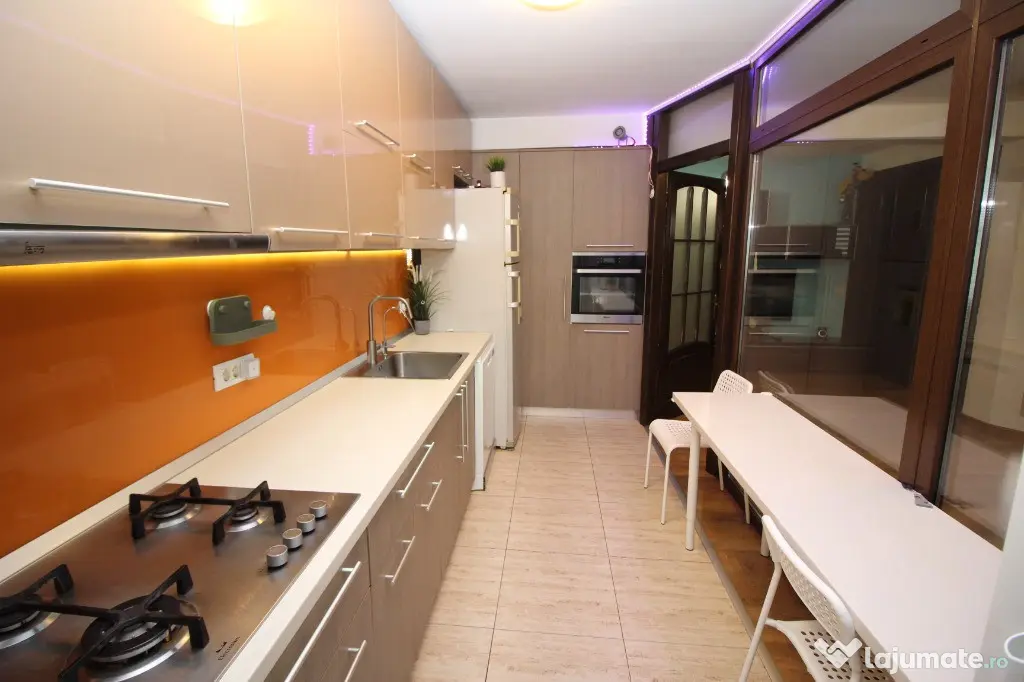 Titan, bloc 2014, parcare, 4 camere mobilat și utilat - Bucuresti (Bucuresti-Ilfov)