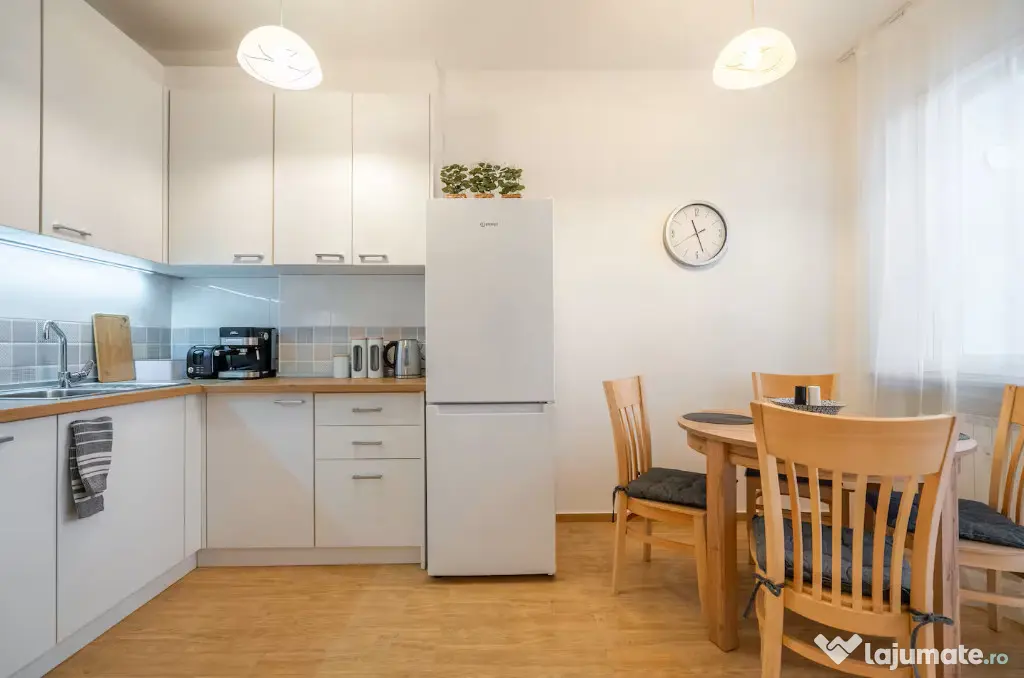 Apartament 3 camere Titan - Bucuresti (Bucuresti-Ilfov)