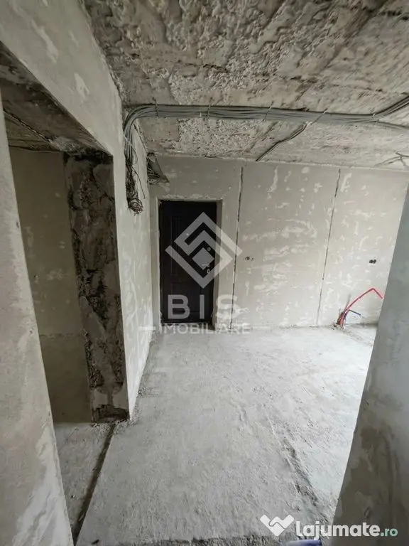 Decomandat 3 camere - str. Octavian Goga- Generala 1 - Bistrita (Bistrita-Nasaud)