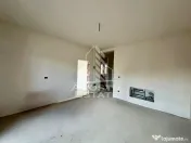 Apartament cu 2 camere, etaj intermediar, bucatarie inchisa, Giroc 