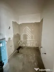 Apartament cu 2 camere, etaj intermediar, bucatarie inchisa, Giroc 