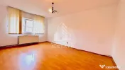 Apartament 3 camere decomandat de vânzare, 64 mp, centrală proprie 