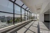 PLOIESTI -ultracentral | Spatii comerciale de inchiriat de la 21mp 