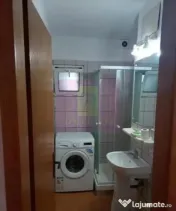 Vanzare apartament 5 camere stradal in zona Piata Unirii-Sfanta Vineri 