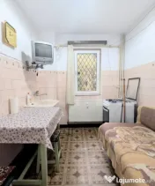 Apartament 2 camere de renovat, lângă Colegiul Nichita St?