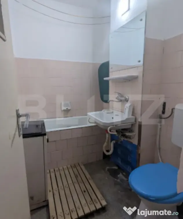 Apartament 2 camere de renovat, lângă Colegiul Nichita St? - Ploiesti (Prahova)