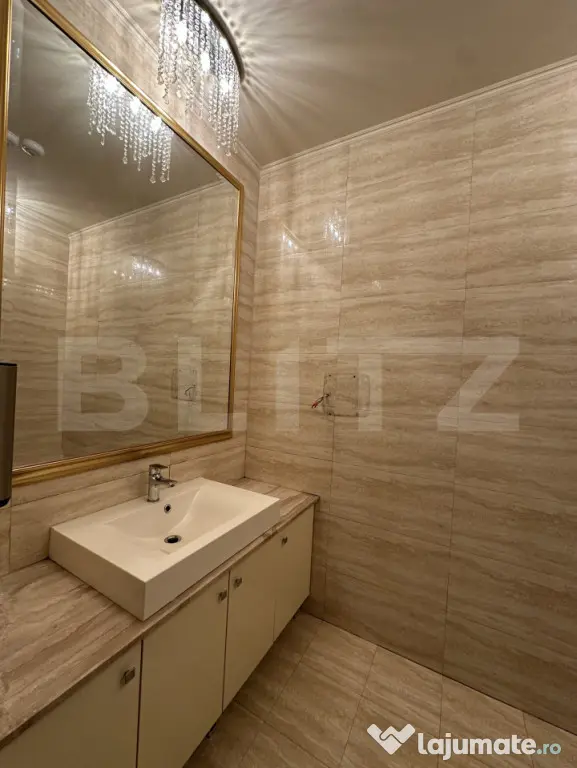 Spațiu comercial, 120 mp, vad excepțional, Piața Mărăș - Cluj-Napoca (Cluj)